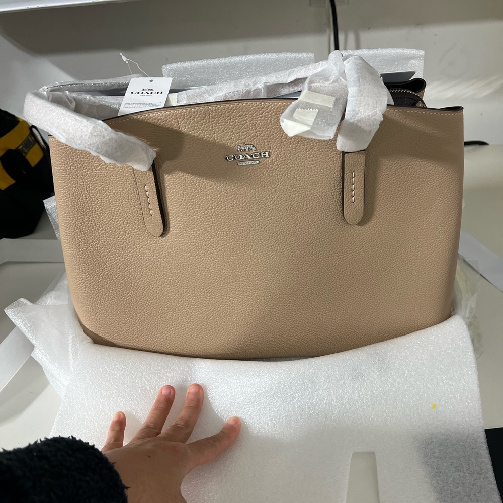 NWT Coach Purse